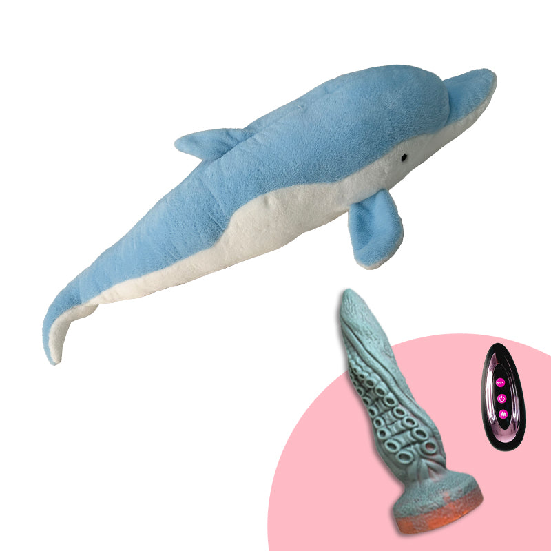 PLUSHMATES™